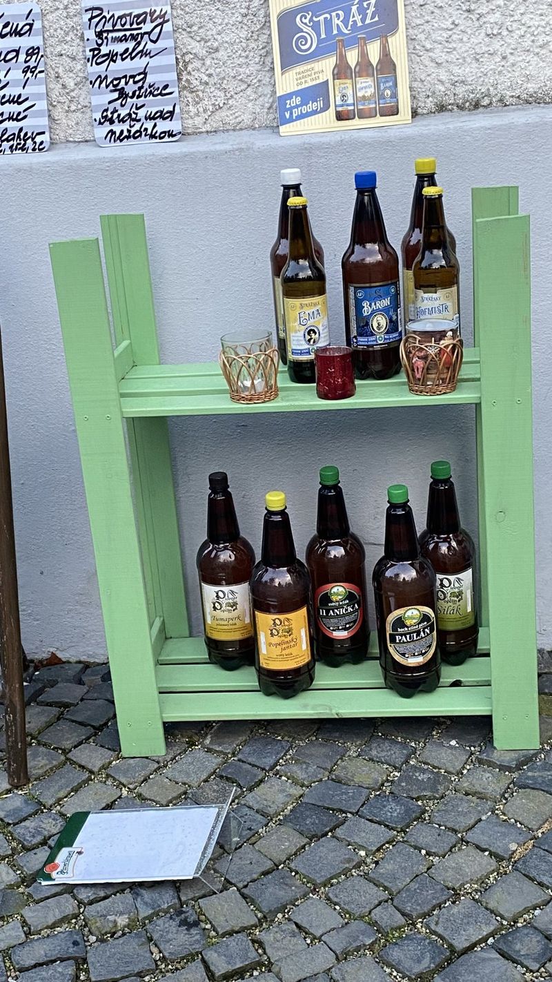 Bierregal in Jindřichův Hradec – Jindřichův Hradec