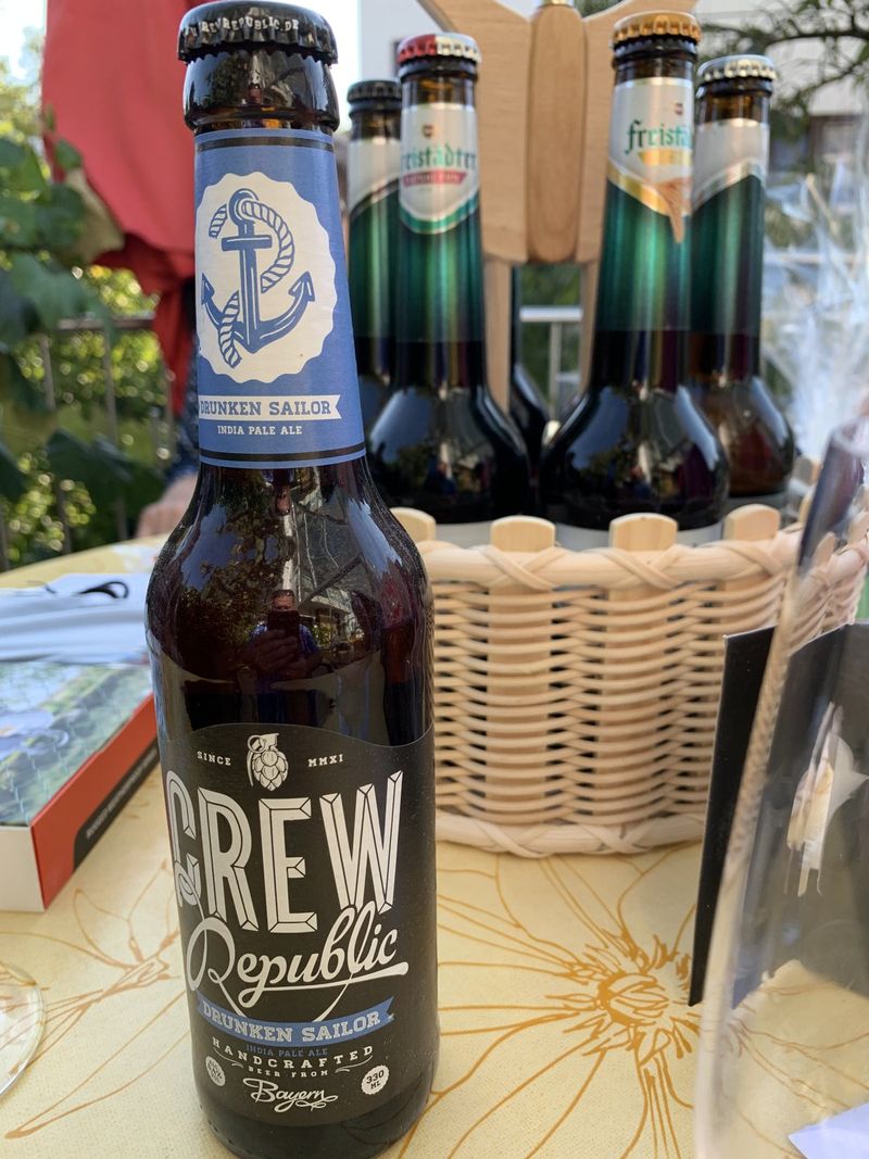 Crew Republic Drunken Sailor – Linz