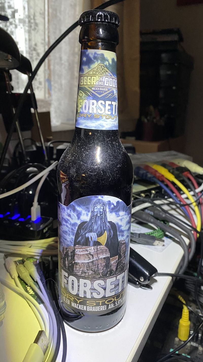 Forseti Dry Stout – Linz